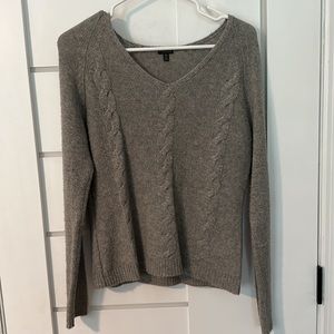 Madison cashmere gray sweater M Small
